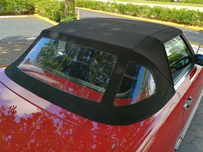 1989 Mercedes-Benz 560-Class 560 SL   - Photo 19 - Boca Raton, FL 33431
