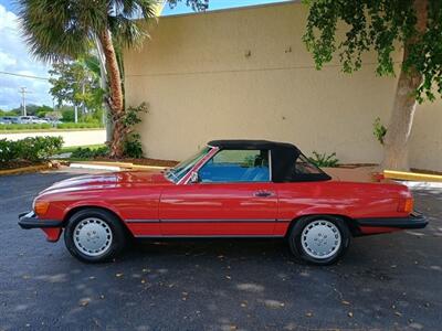 1989 Mercedes-Benz 560-Class 560 SL   - Photo 30 - Boca Raton, FL 33431