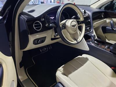 2020 Bentley Bentayga Hybrid   - Photo 12 - Boca Raton, FL 33431