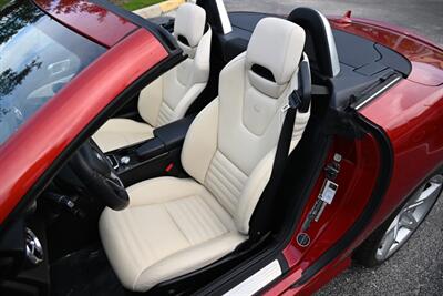 2016 Mercedes-Benz SLK SLK 300 - Photo 40 - Boca Raton, FL 33431