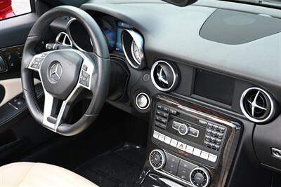 2016 Mercedes-Benz SLK SLK 300 - Photo 31 - Boca Raton, FL 33431