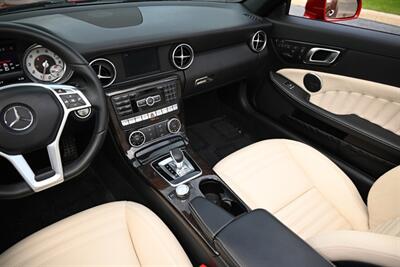 2016 Mercedes-Benz SLK SLK 300 - Photo 34 - Boca Raton, FL 33431