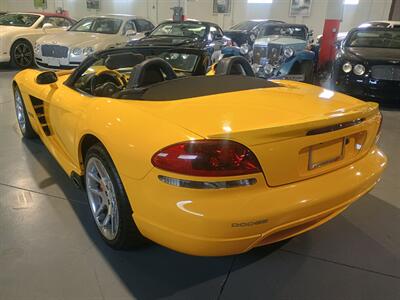 2005 Dodge Viper SRT-10   - Photo 4 - Boca Raton, FL 33431