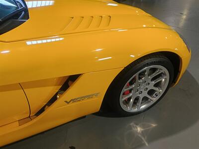 2005 Dodge Viper SRT-10   - Photo 18 - Boca Raton, FL 33431