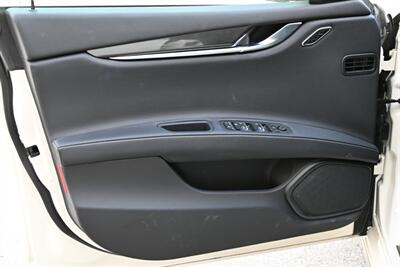 2019 Maserati Ghibli SQ4   - Photo 38 - Boca Raton, FL 33431