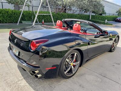 2014 Ferrari California   - Photo 3 - Boca Raton, FL 33431