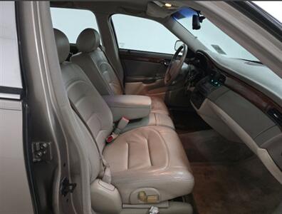 2001 Cadillac DeVille   - Photo 24 - Boca Raton, FL 33431
