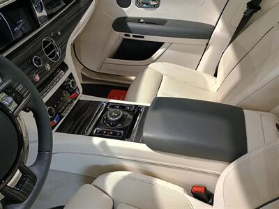 2021 Rolls-Royce Ghost  TWO TONE PIANT - Photo 23 - Boca Raton, FL 33431
