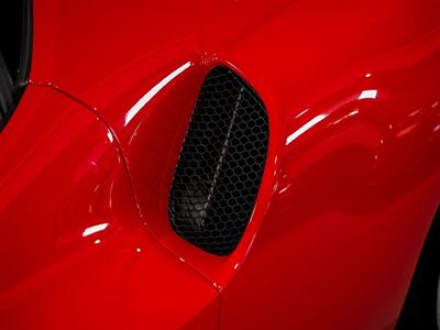 2023 Ferrari 296 GTB   - Photo 19 - Boca Raton, FL 33431