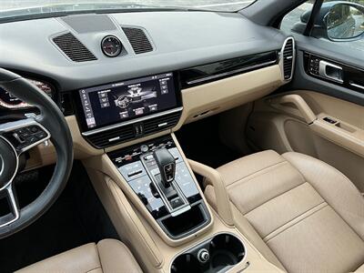 2019 Porsche Cayenne   - Photo 27 - Boca Raton, FL 33431