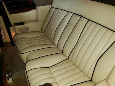 1986 Rolls-Royce Corniche II   - Photo 8 - Boca Raton, FL 33431