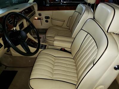 1986 Rolls-Royce Corniche II   - Photo 10 - Boca Raton, FL 33431