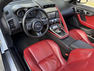 2017 Jaguar F-TYPE   - Photo 35 - Boca Raton, FL 33431