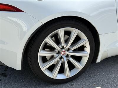 2017 Jaguar F-TYPE   - Photo 16 - Boca Raton, FL 33431