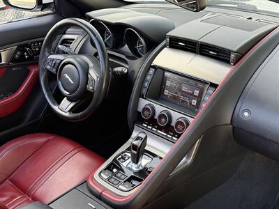 2017 Jaguar F-TYPE   - Photo 24 - Boca Raton, FL 33431