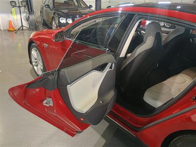 2016 Tesla Model S 70   - Photo 29 - Boca Raton, FL 33431