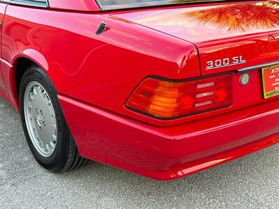 1992 Mercedes-Benz 300 SL   - Photo 11 - Boca Raton, FL 33431