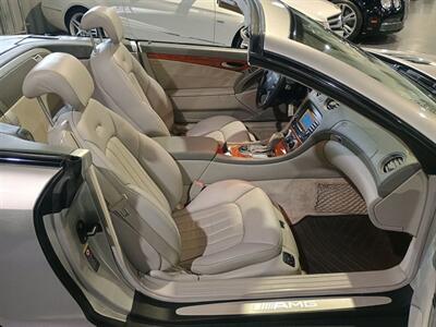 2005 Mercedes-Benz SL 55 AMG  Supercharged - Photo 6 - Boca Raton, FL 33431