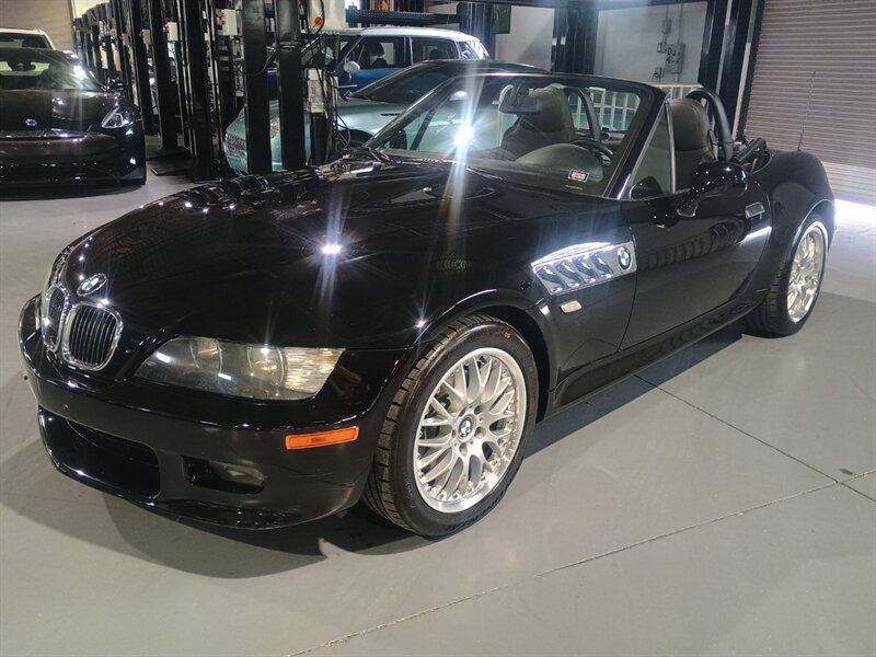 2001 BMW Z3 3.0i  ONE OWNER - Photo 1 - Boca Raton, FL 33431