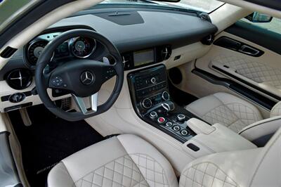 2013 Mercedes-Benz SLS AMG GT  Gullwing - Photo 30 - Boca Raton, FL 33431