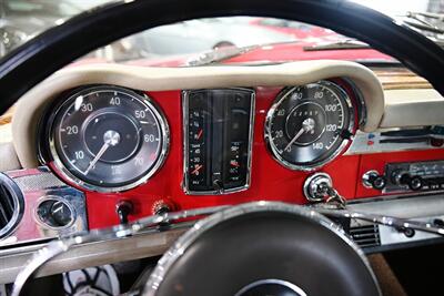 1967 Mercedes-Benz 230SL Pagoda   - Photo 29 - Boca Raton, FL 33431