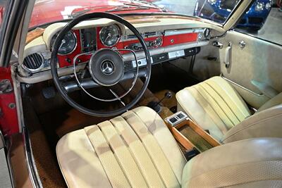 1967 Mercedes-Benz 230SL Pagoda   - Photo 26 - Boca Raton, FL 33431