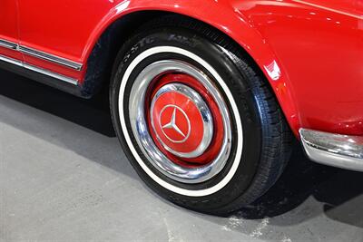 1967 Mercedes-Benz 230SL Pagoda   - Photo 16 - Boca Raton, FL 33431