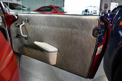 1967 Mercedes-Benz 230SL Pagoda   - Photo 19 - Boca Raton, FL 33431