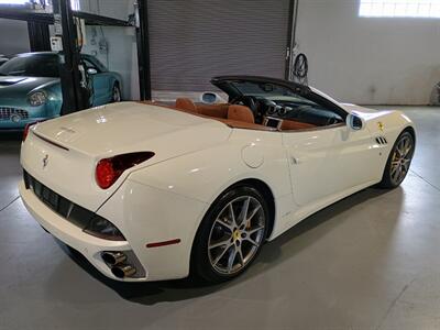 2011 Ferrari California   - Photo 6 - Boca Raton, FL 33431