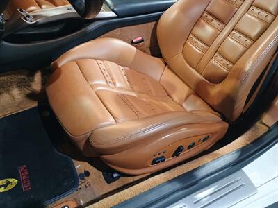 2011 Ferrari California   - Photo 14 - Boca Raton, FL 33431