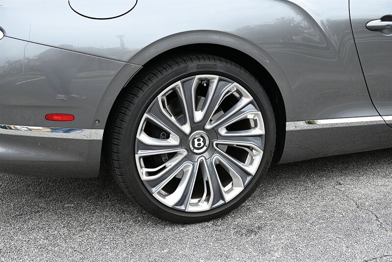 2022 Bentley Continental GTC Mulliner photo 22