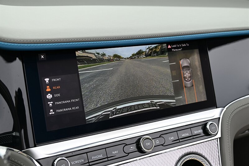 2022 Bentley Continental GTC Mulliner photo 47