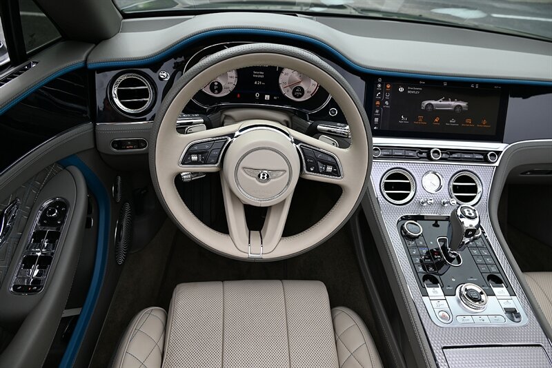 2022 Bentley Continental GTC Mulliner photo 35