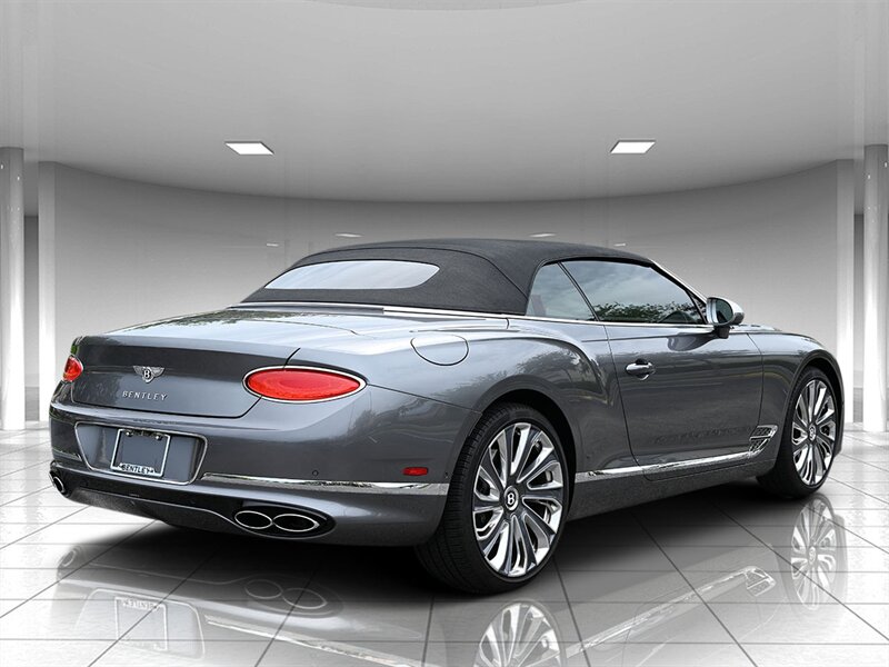 2022 Bentley Continental GTC Mulliner photo 2