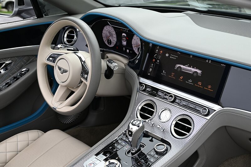 2022 Bentley Continental GTC Mulliner photo 31