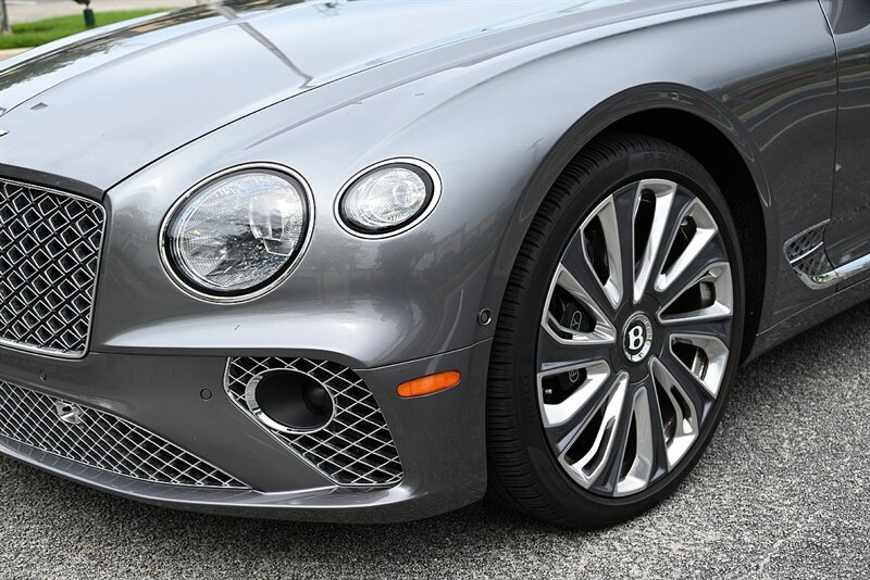2022 Bentley Continental GTC Mulliner photo 15