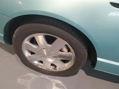 2002 Ford Thunderbird Deluxe   - Photo 14 - Boca Raton, FL 33431