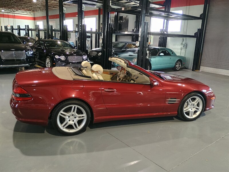 2008 Mercedes-Benz SL-Class 25