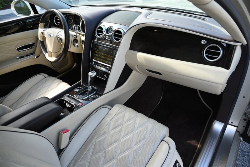 2016 Bentley Flying Spur 33