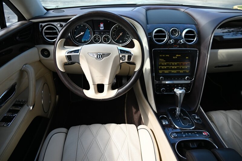2016 Bentley Flying Spur 53