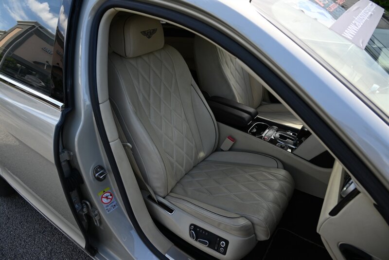 2016 Bentley Flying Spur 27