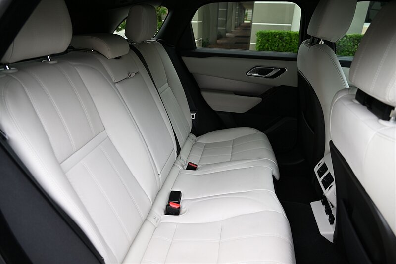 2020 Land Rover Range Rover Velar P250 R-Dynamic S photo 24
