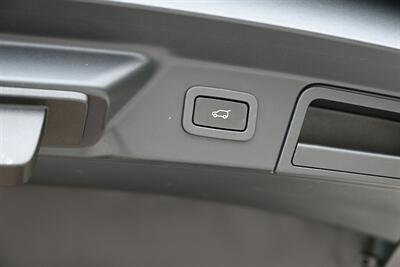 2020 Land Rover Range Rover Velar P250 R-Dynamic S   - Photo 28 - Boca Raton, FL 33431
