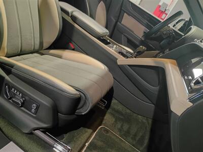 2023 Bentley Bentayga V8 SUV - Photo 37 - Boca Raton, FL 33431