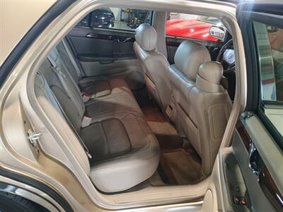 2005 Cadillac DeVille DTS   - Photo 31 - Boca Raton, FL 33431