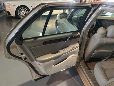 2005 Cadillac DeVille DTS   - Photo 27 - Boca Raton, FL 33431