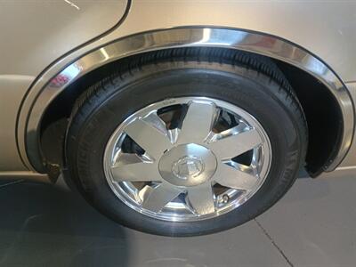 2005 Cadillac DeVille DTS   - Photo 48 - Boca Raton, FL 33431