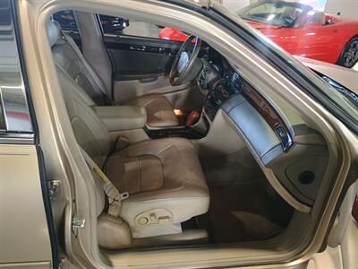 2005 Cadillac DeVille DTS   - Photo 35 - Boca Raton, FL 33431