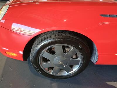 2002 Ford Thunderbird DELUXE  ONE OWNER - Photo 37 - Boca Raton, FL 33431