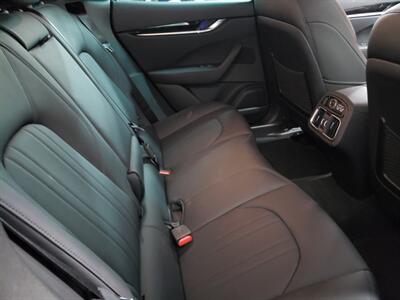 2023 Maserati Levante Modena  ONE OWNER - Photo 8 - Boca Raton, FL 33431
